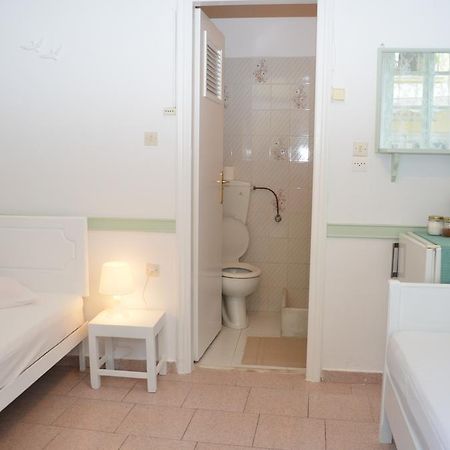 Aegli Rooms Tínos Chambre photo