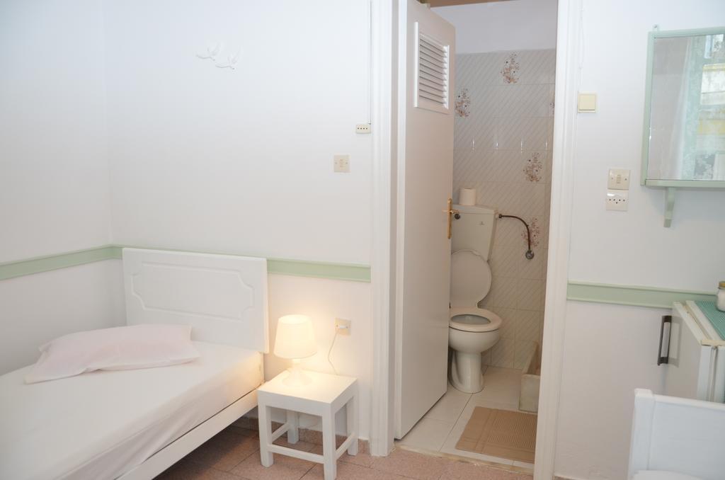 Aegli Rooms Tínos Chambre photo