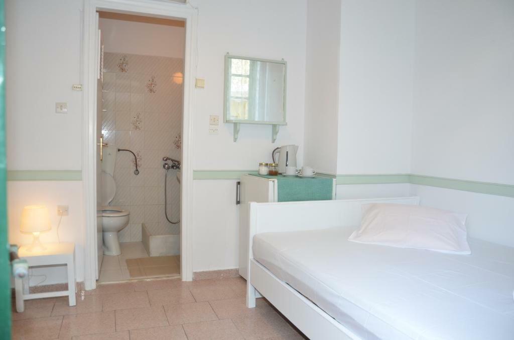 Aegli Rooms Tínos Extérieur photo